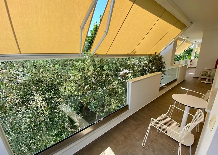 Stella Ξενοδοχείο *